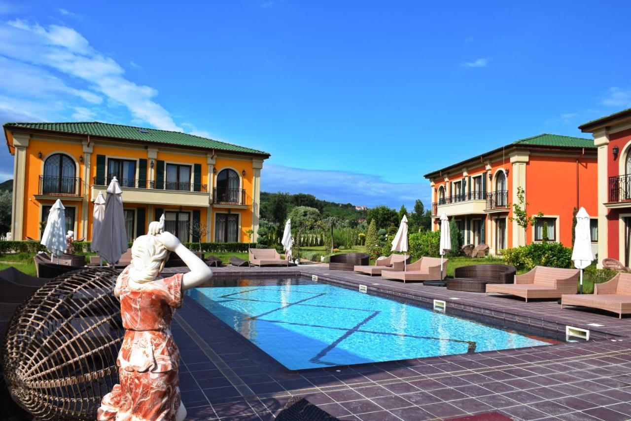 Villas For 4 Or 6 Adults In Therma Village Kranevo Exterior foto